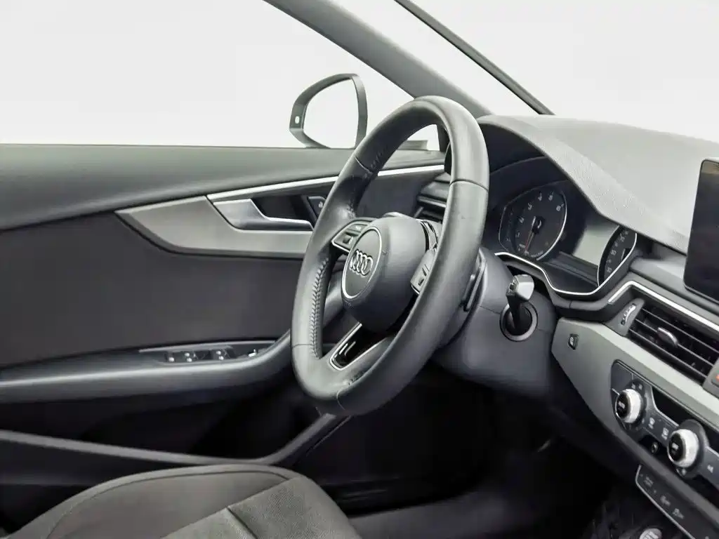 Audi A4L — миниатюра 22