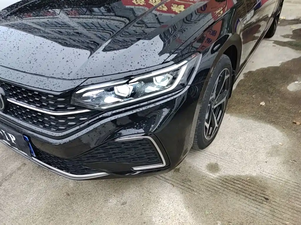 Volkswagen Passat — миниатюра 23