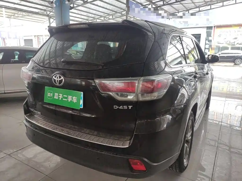 Toyota Highlander — миниатюра 7