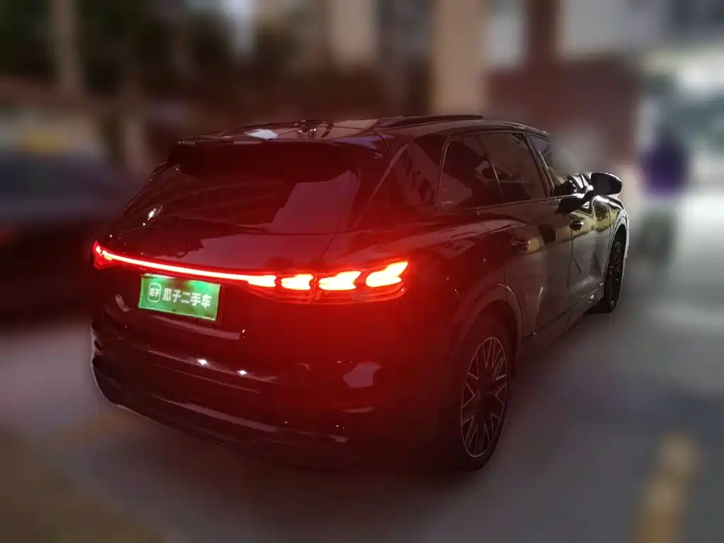 Audi Q5 e-tron — миниатюра 4