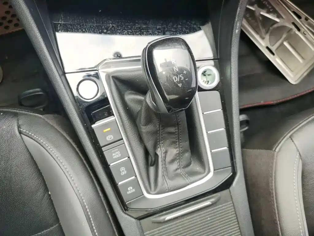 Volkswagen Sagitar — миниатюра 19