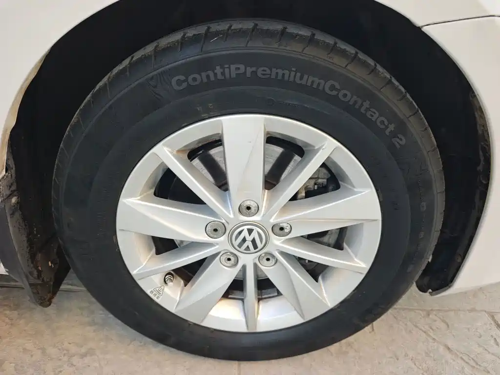 Volkswagen Golf — миниатюра 14