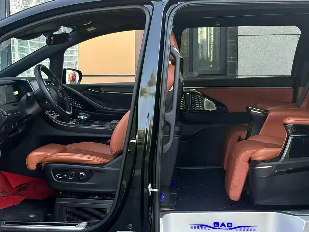 GAC Motor Trumpchi M8 — миниатюра 6