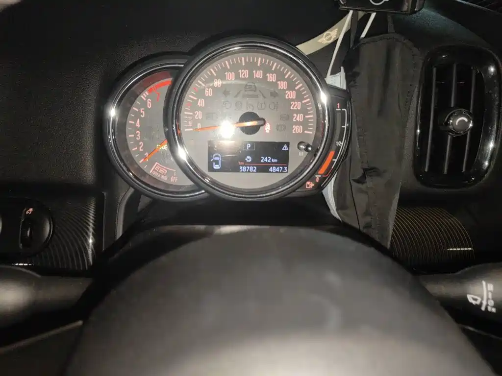 MINI Mini Countryman — миниатюра 8