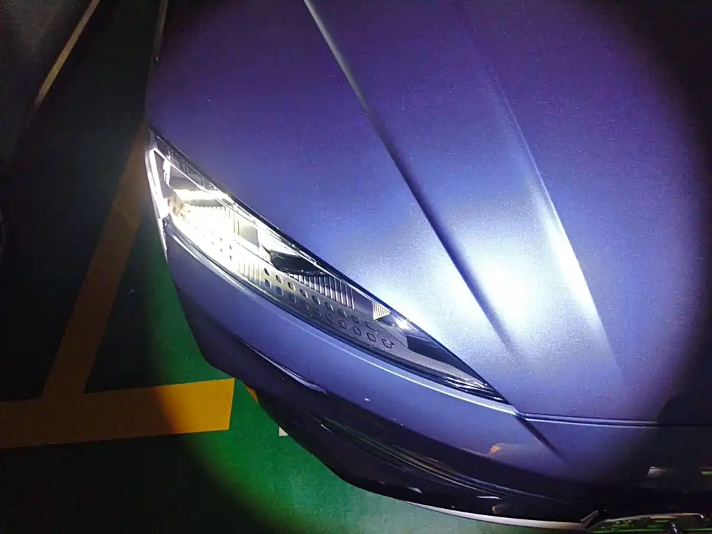 BYD Seal — миниатюра 8