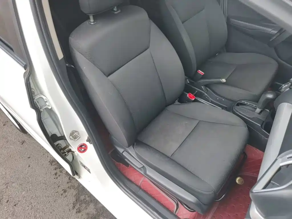 Honda Fit — миниатюра 25