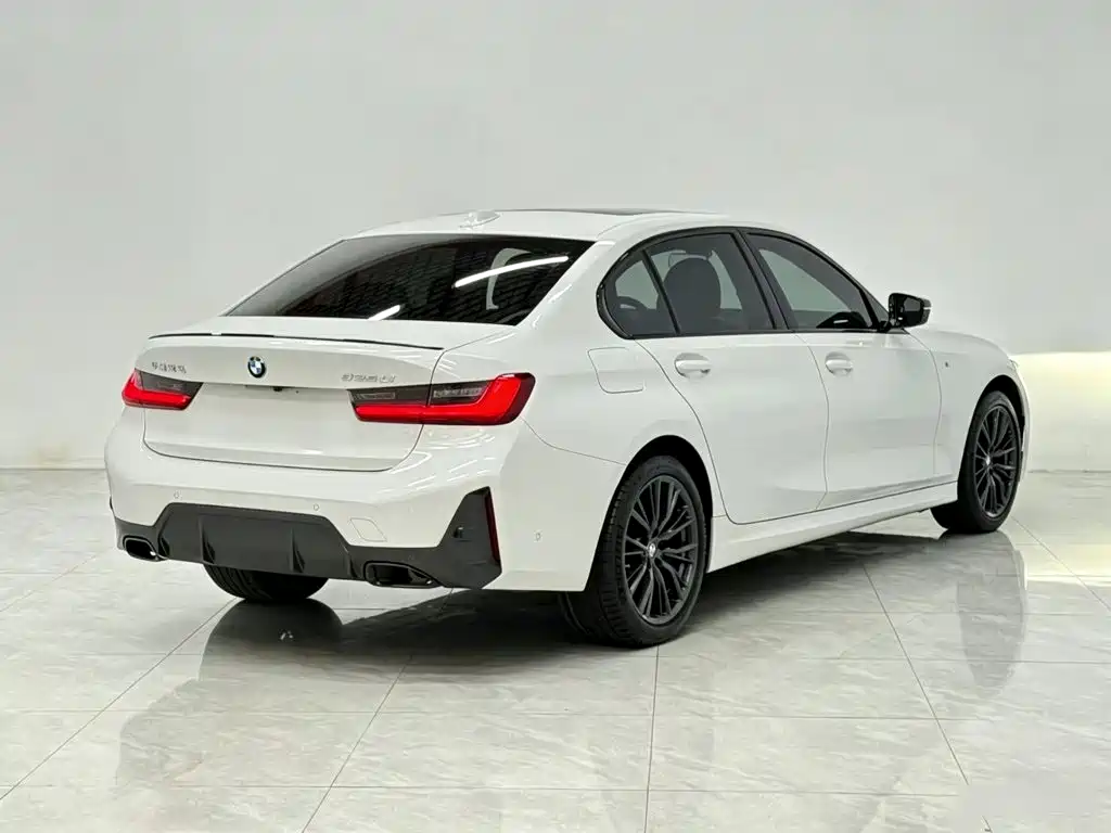 BMW 3 Series — миниатюра 7