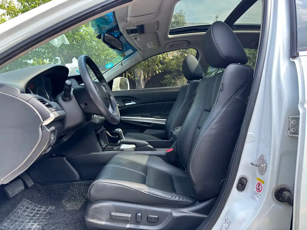 Honda Crosstour — миниатюра 8