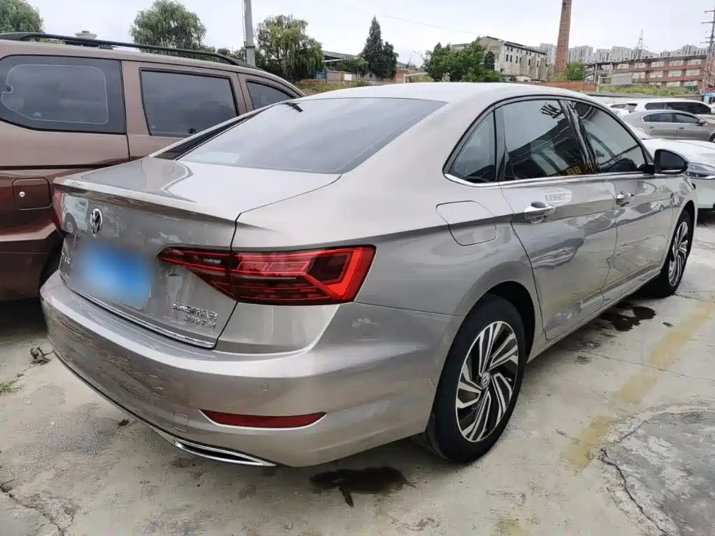 Volkswagen Sagitar — миниатюра 7