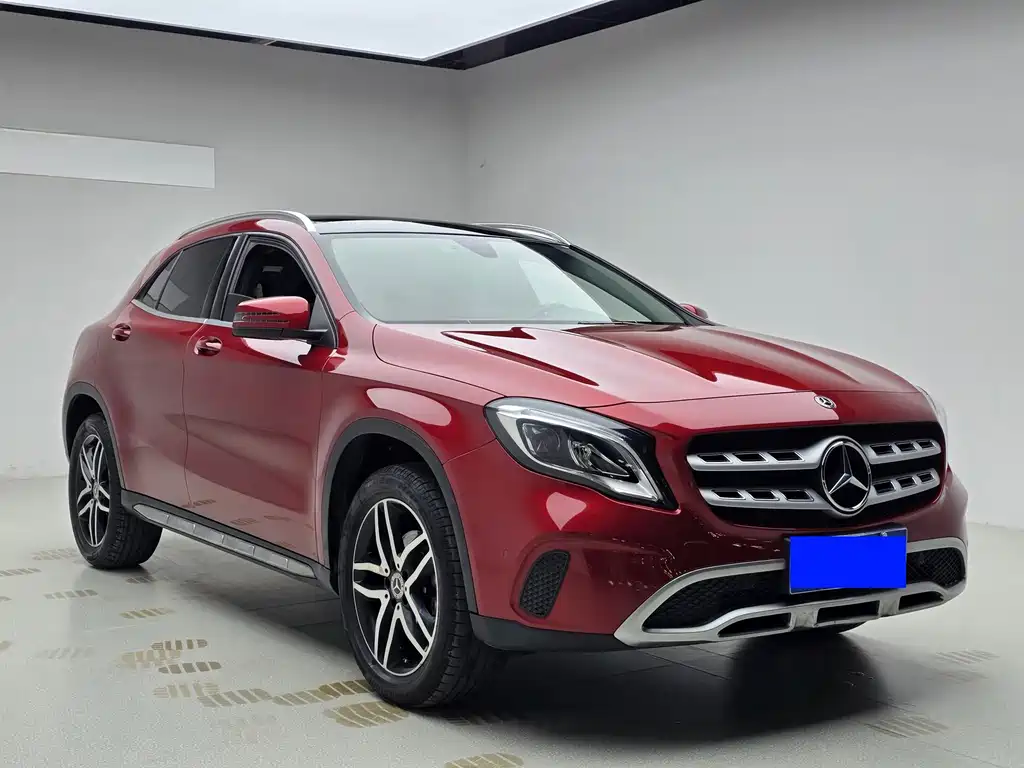 Mercedes-Benz GLA — миниатюра 3
