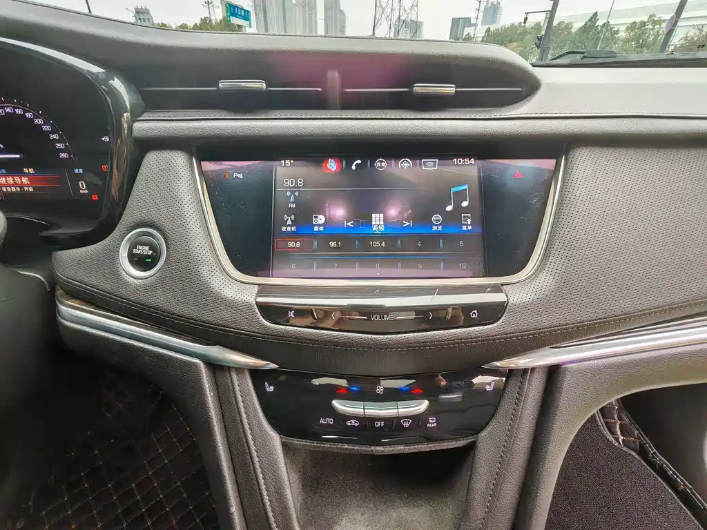Cadillac XT5 — миниатюра 16
