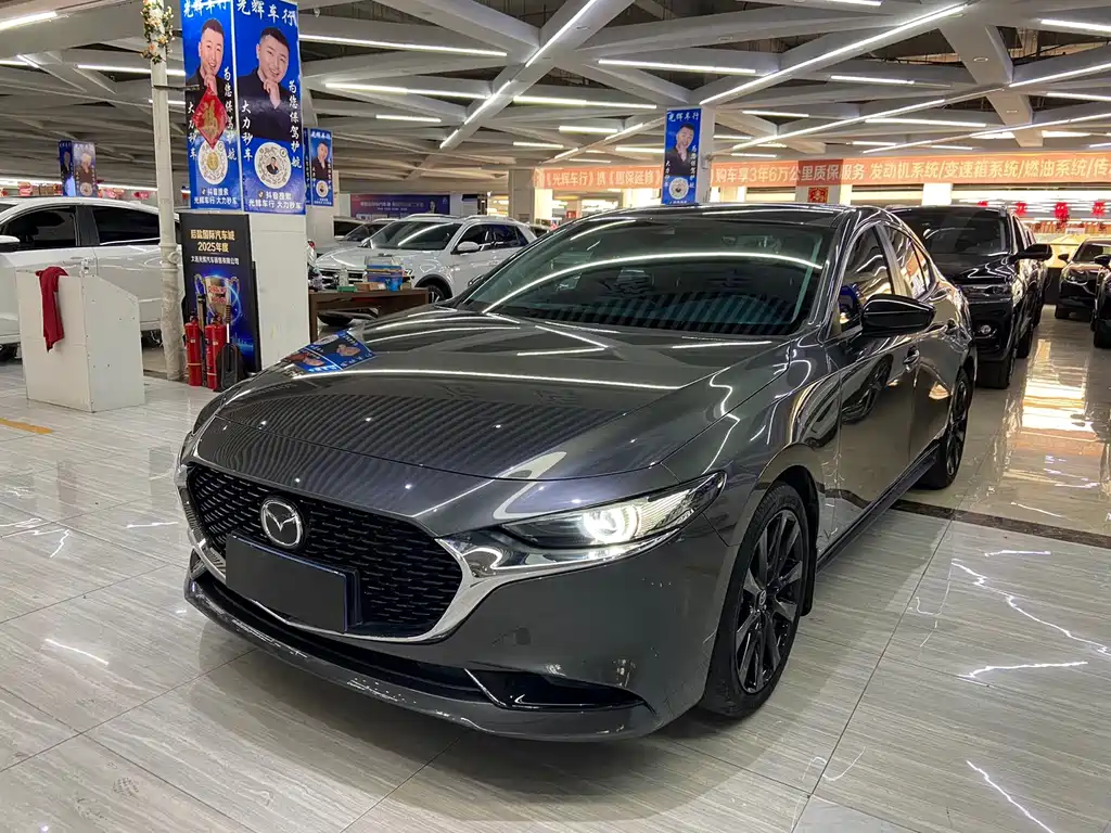 Купить Mazda 3 Axela