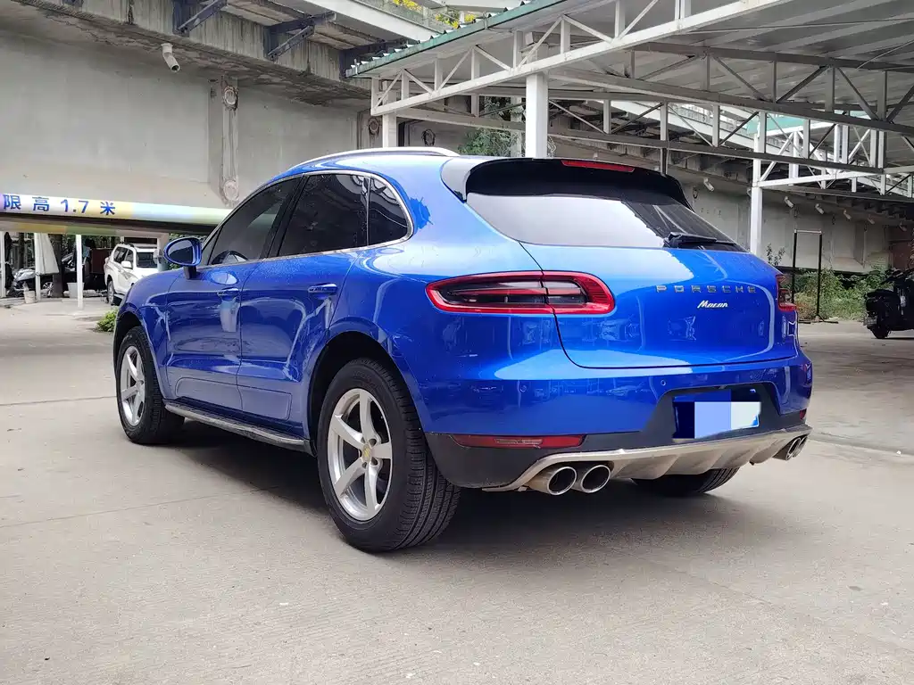 Porsche Macan — миниатюра 22