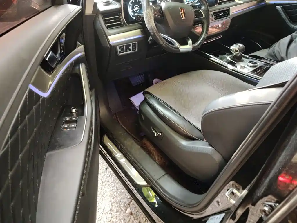 Hongqi Hongqi HS5 — миниатюра 12