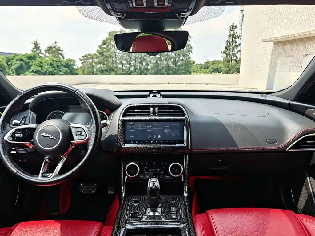 Jaguar XEL — миниатюра 13