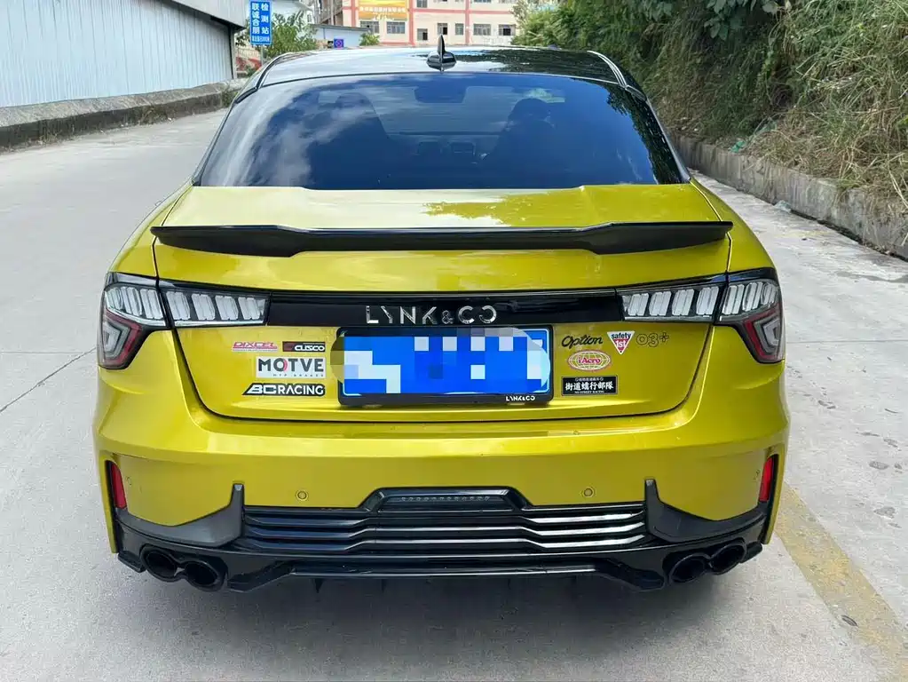 Lynk & Co 03 — миниатюра 8