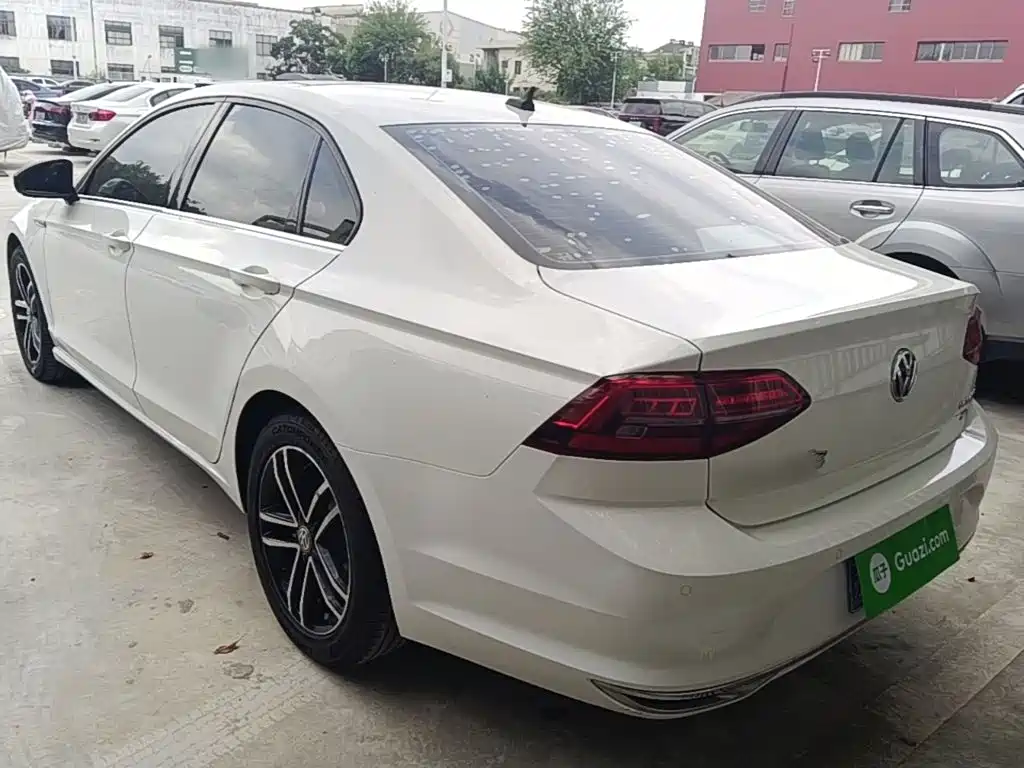 Volkswagen Lamando — миниатюра 5