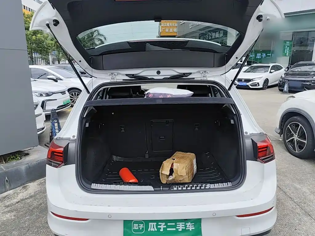 Volkswagen Golf — миниатюра 19