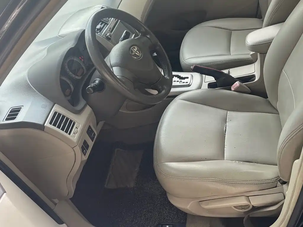Toyota Corolla 2009 1.8L AT GLX-i