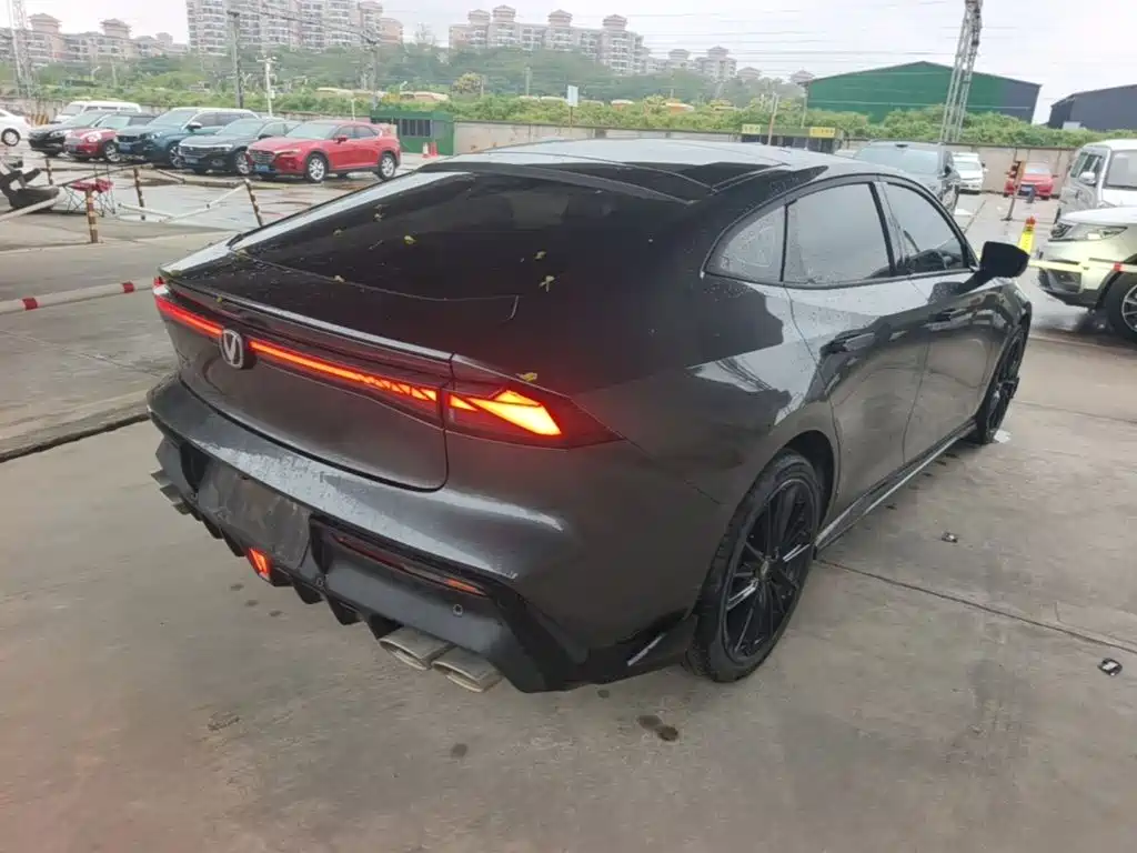 Changan UNI-V — миниатюра 7