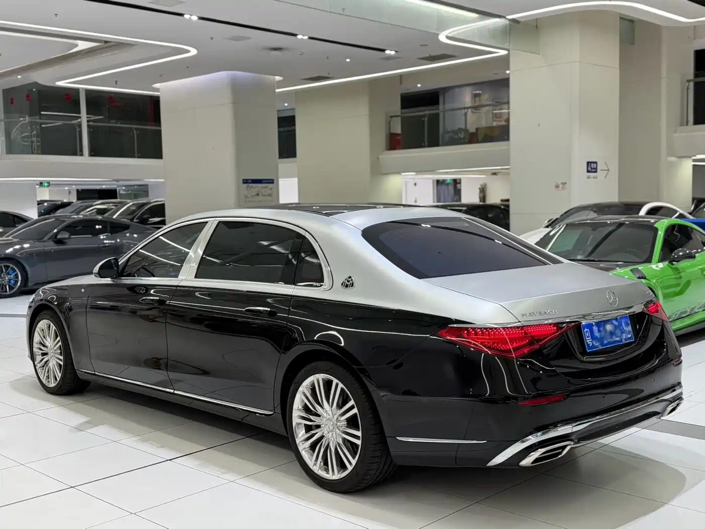 Mercedes-Benz Maybach S-Class