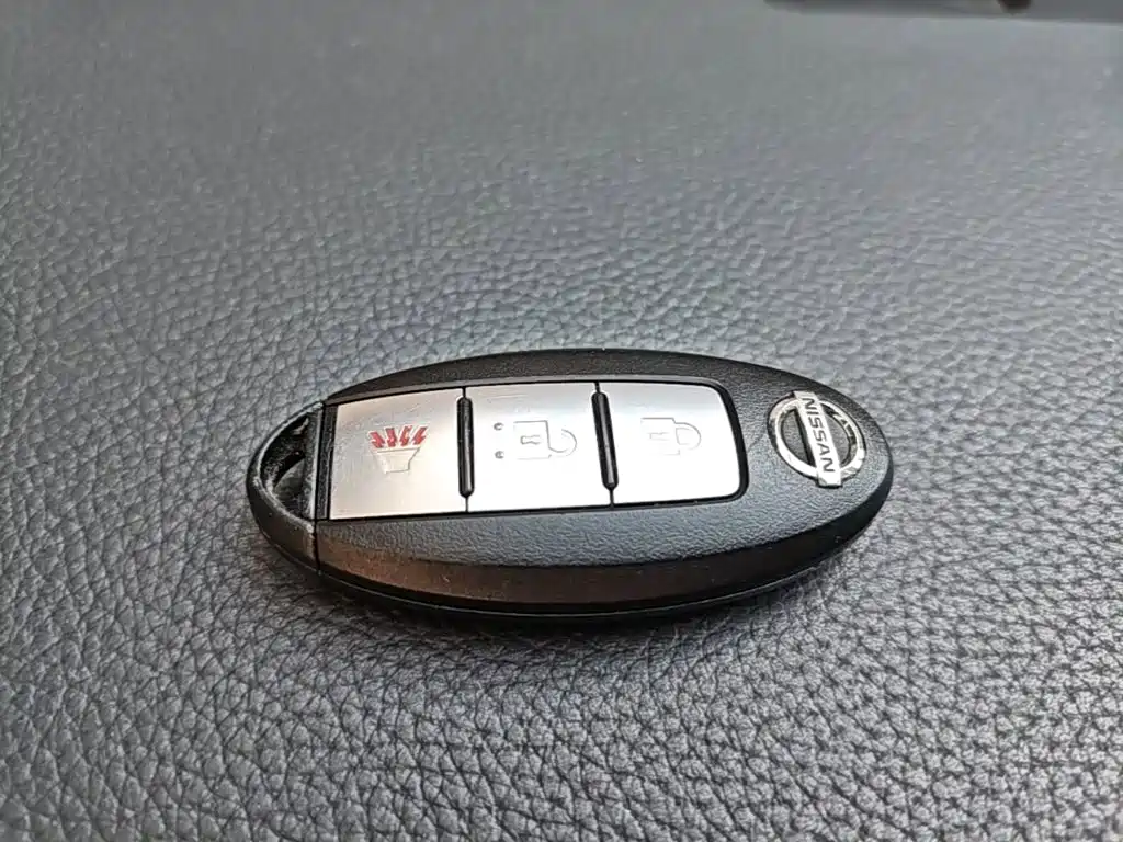 Nissan Tiida — миниатюра 9