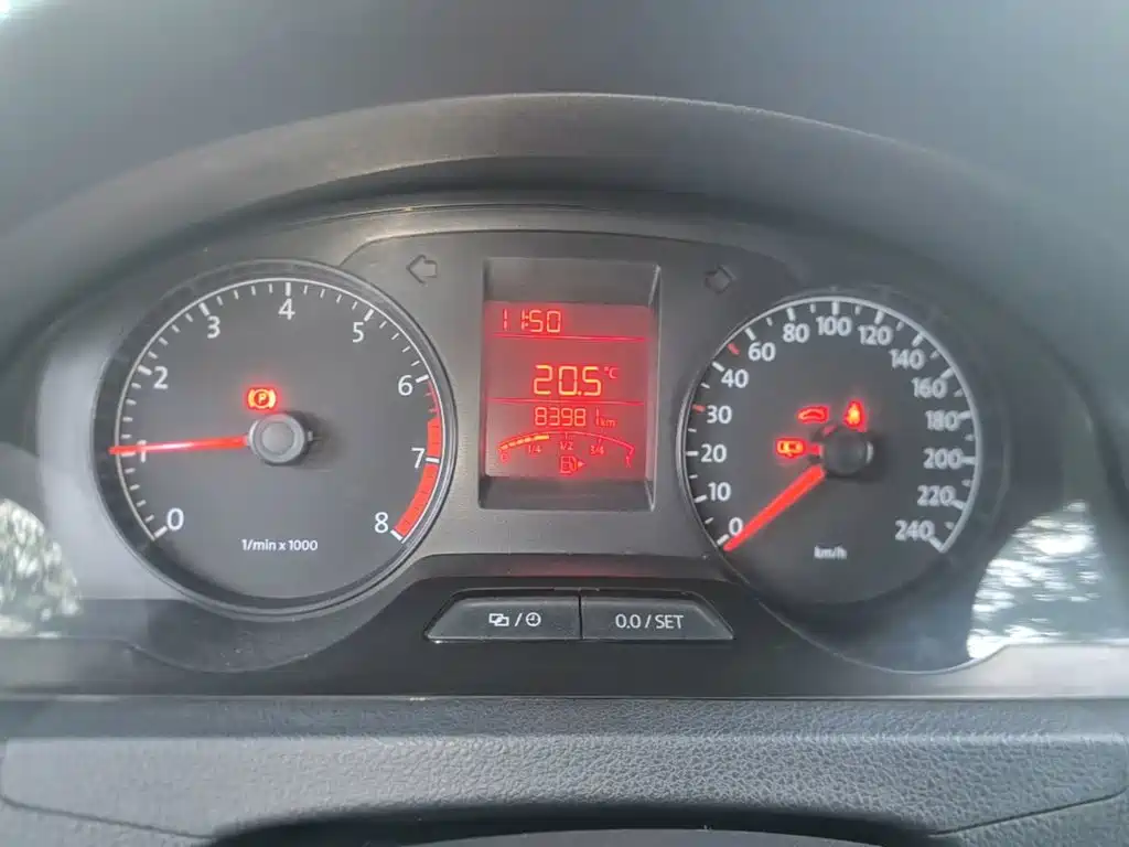 Volkswagen Santana — миниатюра 12