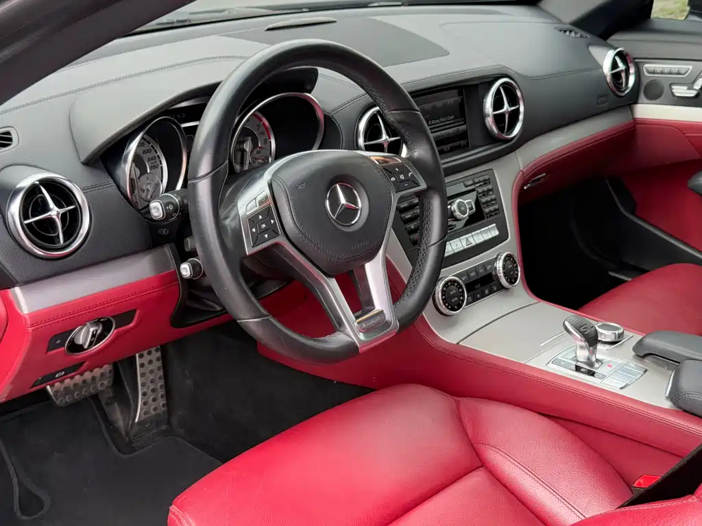 Mercedes-Benz SL-Class — миниатюра 26
