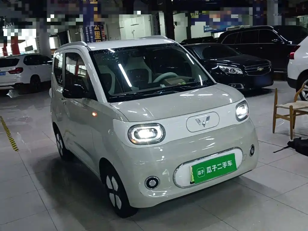 Wuling MINIEV — миниатюра 4