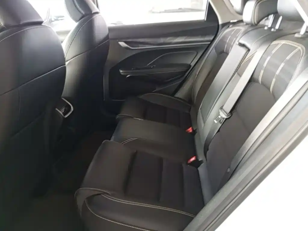 Geely Binrui — миниатюра 17