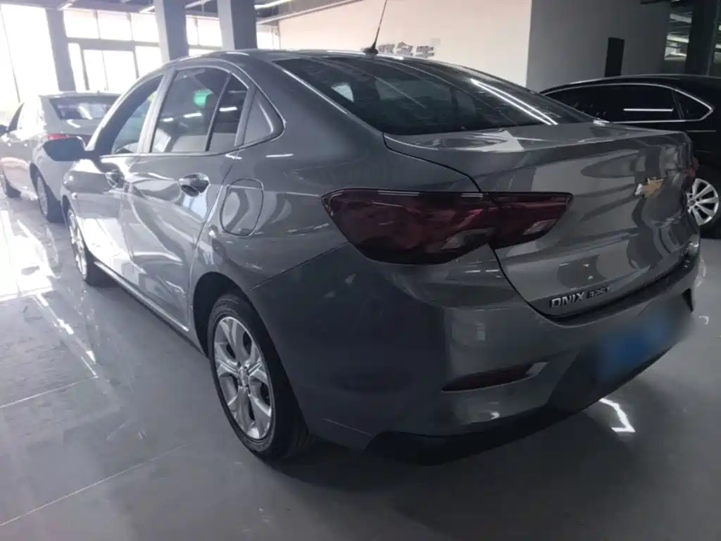 Chevrolet Cavalier — миниатюра 5