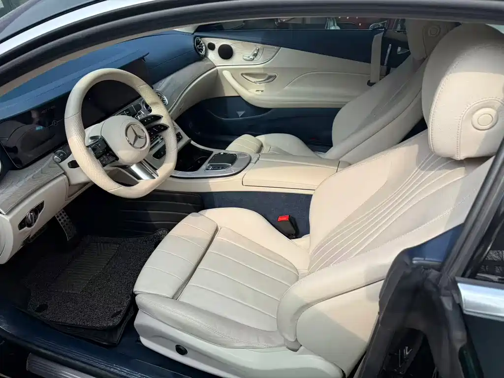 MERCEDES-BENZ E CLASS