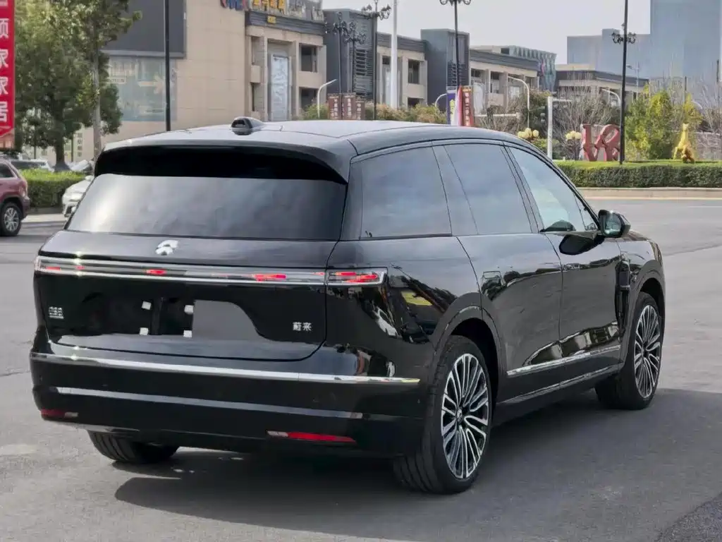 NIO ES8 — миниатюра 9