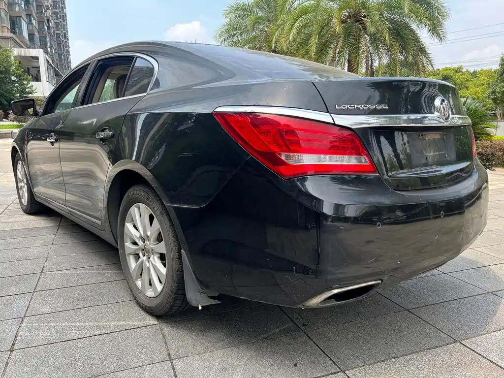 Buick LaCrosse — миниатюра 8