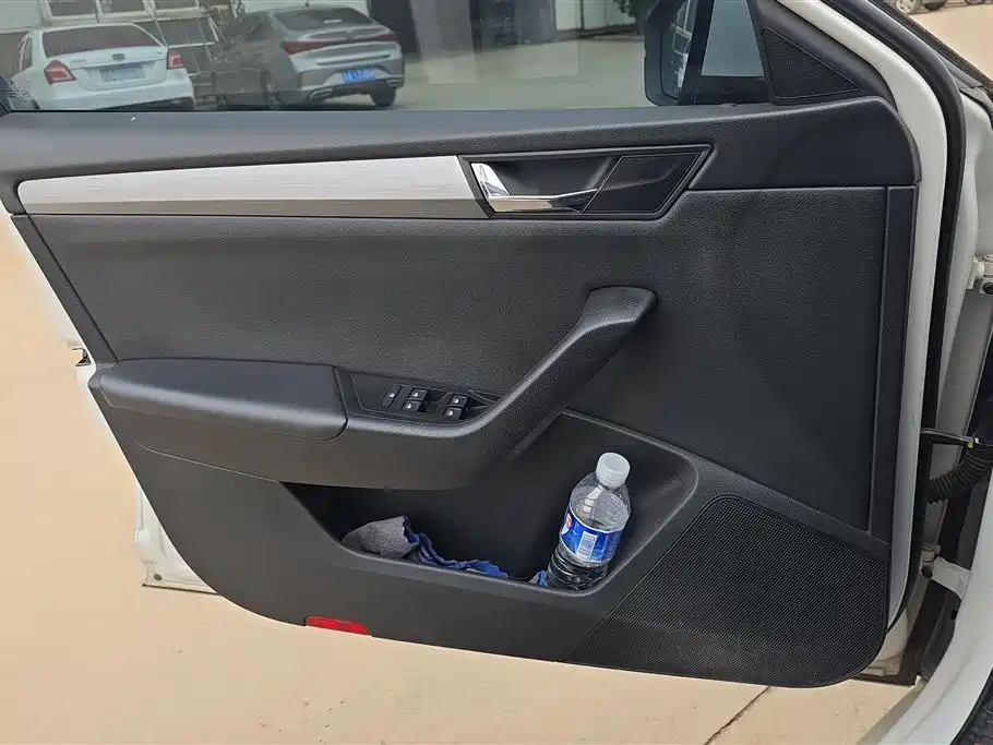 Skoda Superb 2018 TSI330 DSG Comfort V
