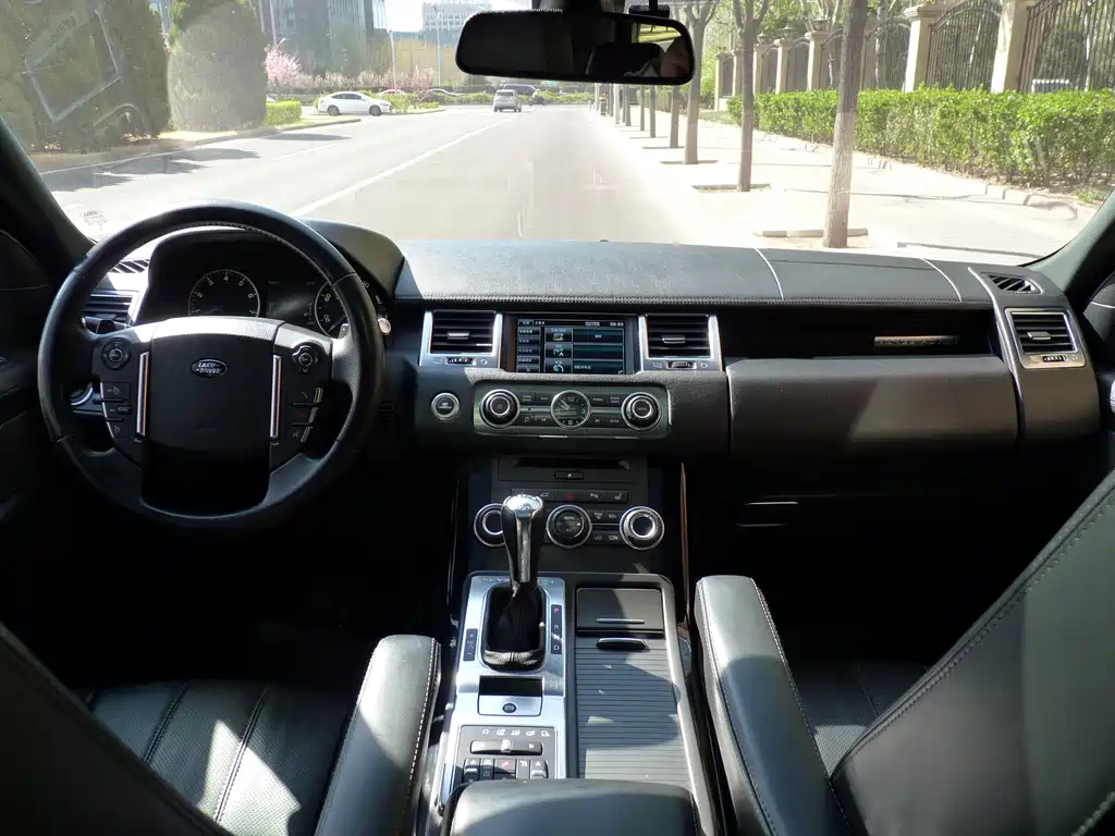 Land Rover Range Rover Sport 2013 5.0 NA V8 HSE