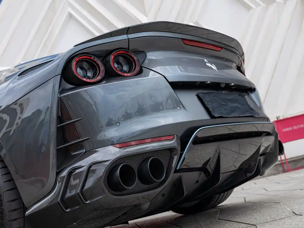 Ferrari 812 — миниатюра 12