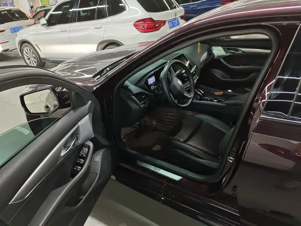 Cadillac CT5 — миниатюра 7