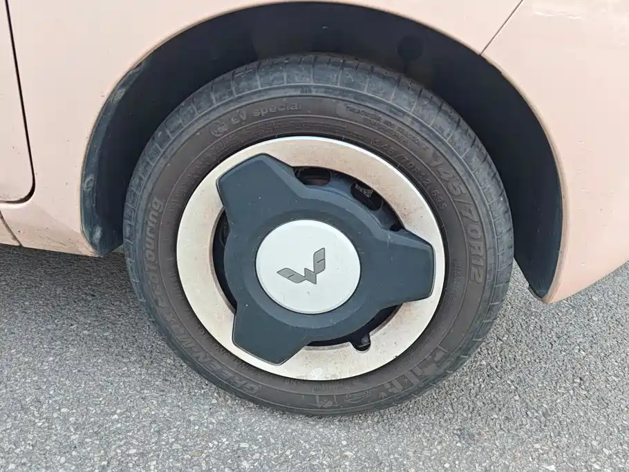Wuling MINIEV — миниатюра 6