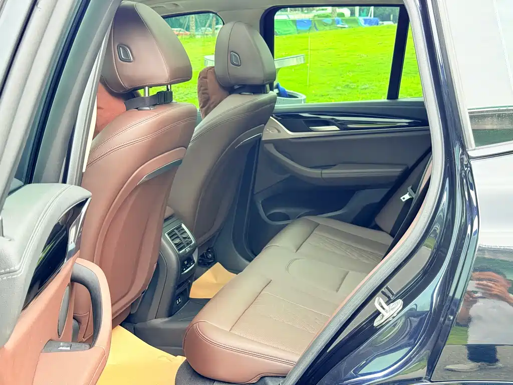 BMW iX3 — миниатюра 20