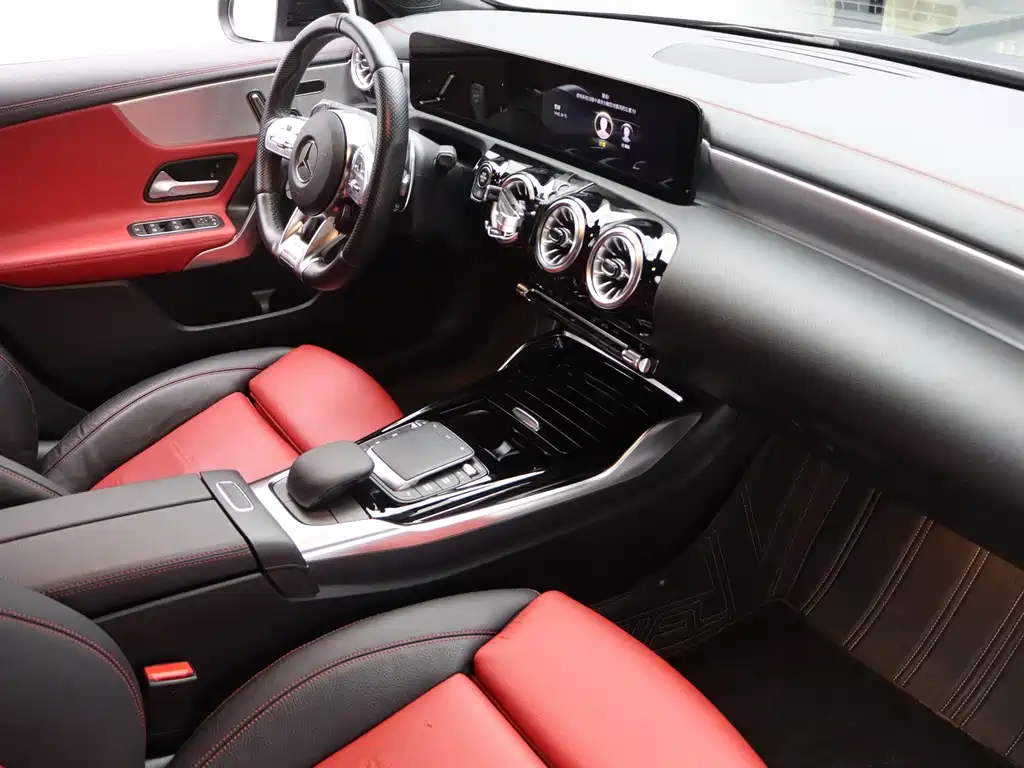 Mercedes-Benz A-Class AMG — миниатюра 6