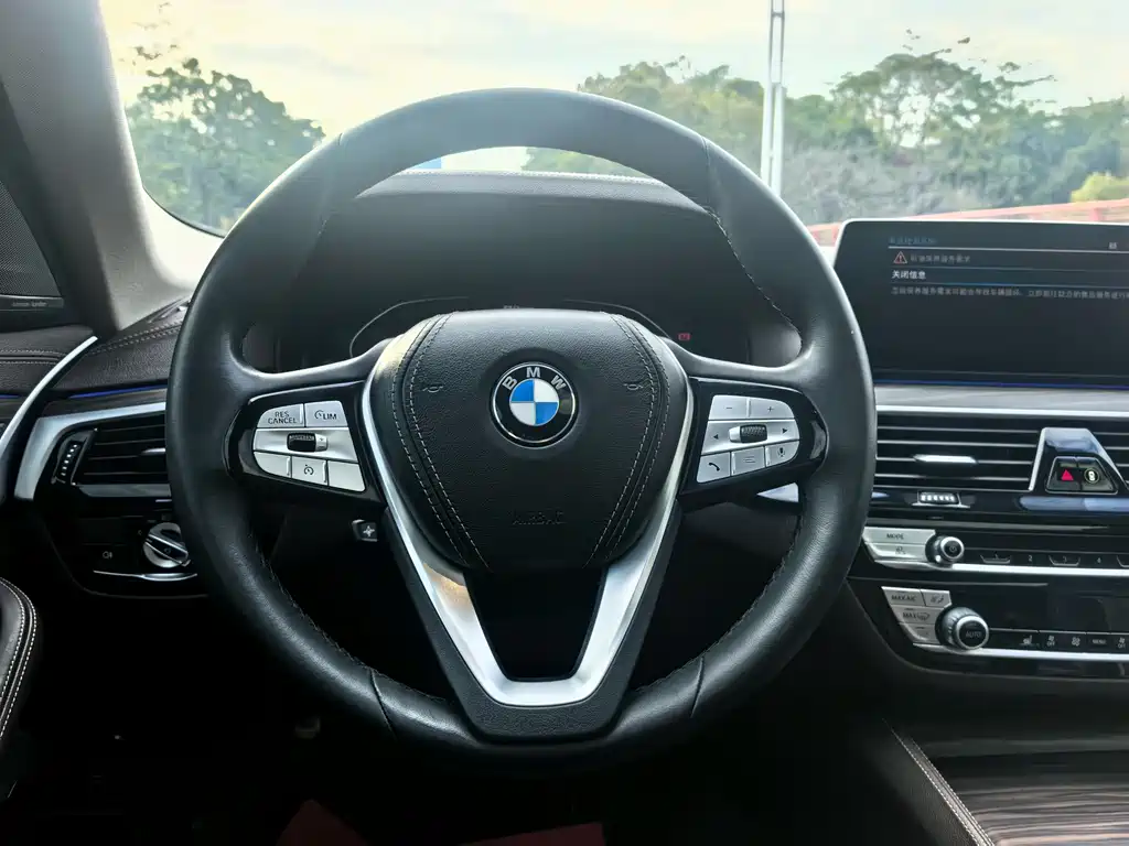 BMW 5 SERIES NEW ENERGY