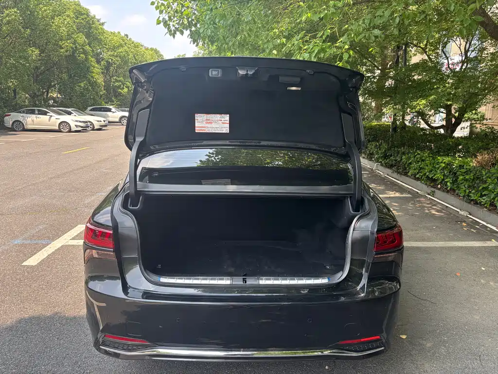 Lexus LS 2024 500h
