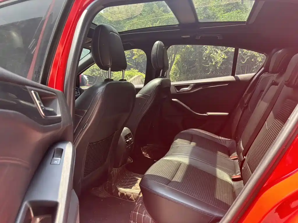 Ford Focus — миниатюра 11