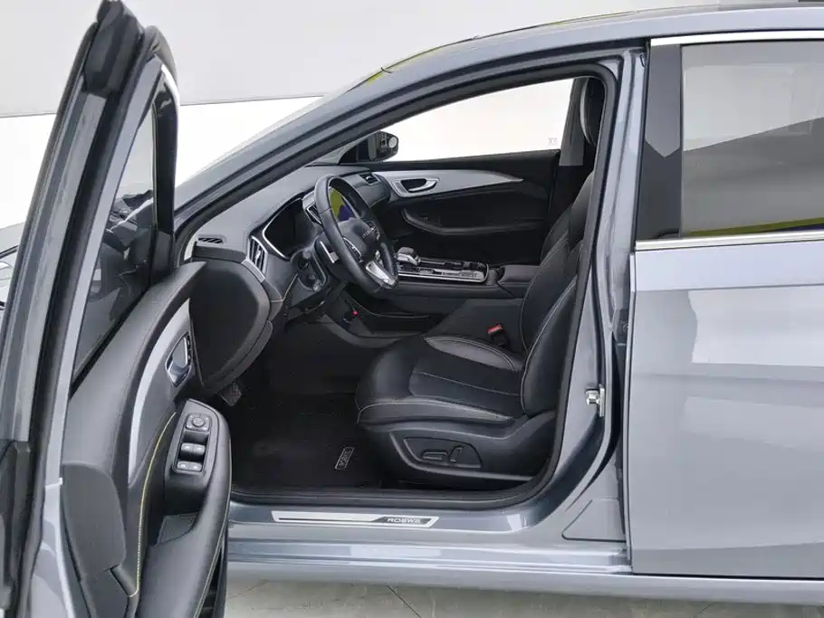 Roewe i6 MAX — миниатюра 9