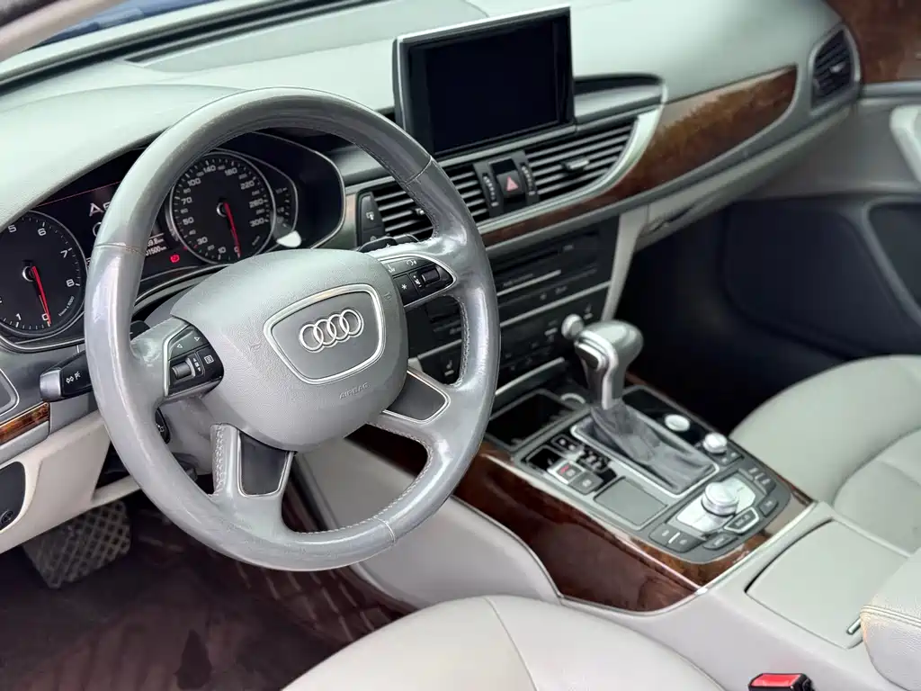Audi A6L — миниатюра 15