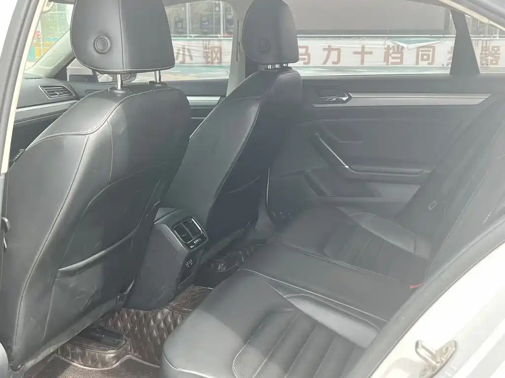 Volkswagen Lamando — миниатюра 9