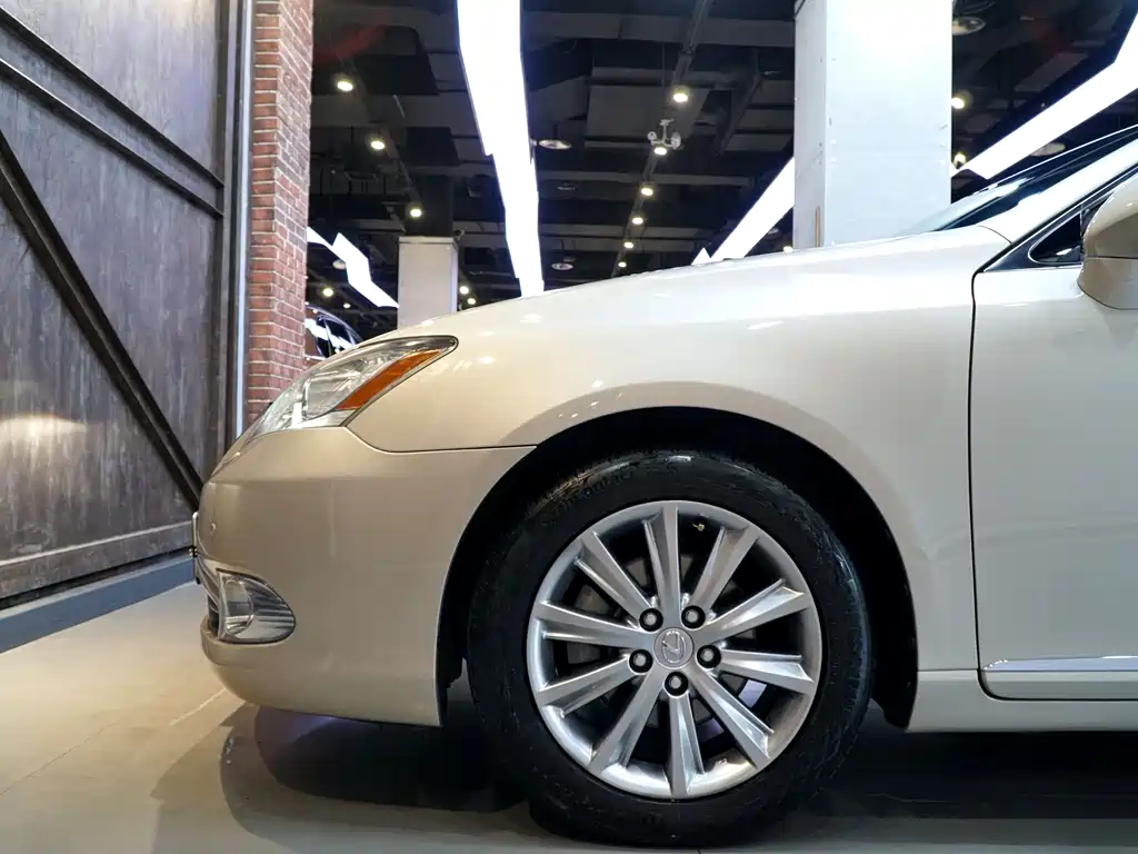 Lexus ES 2010 240 Luxury