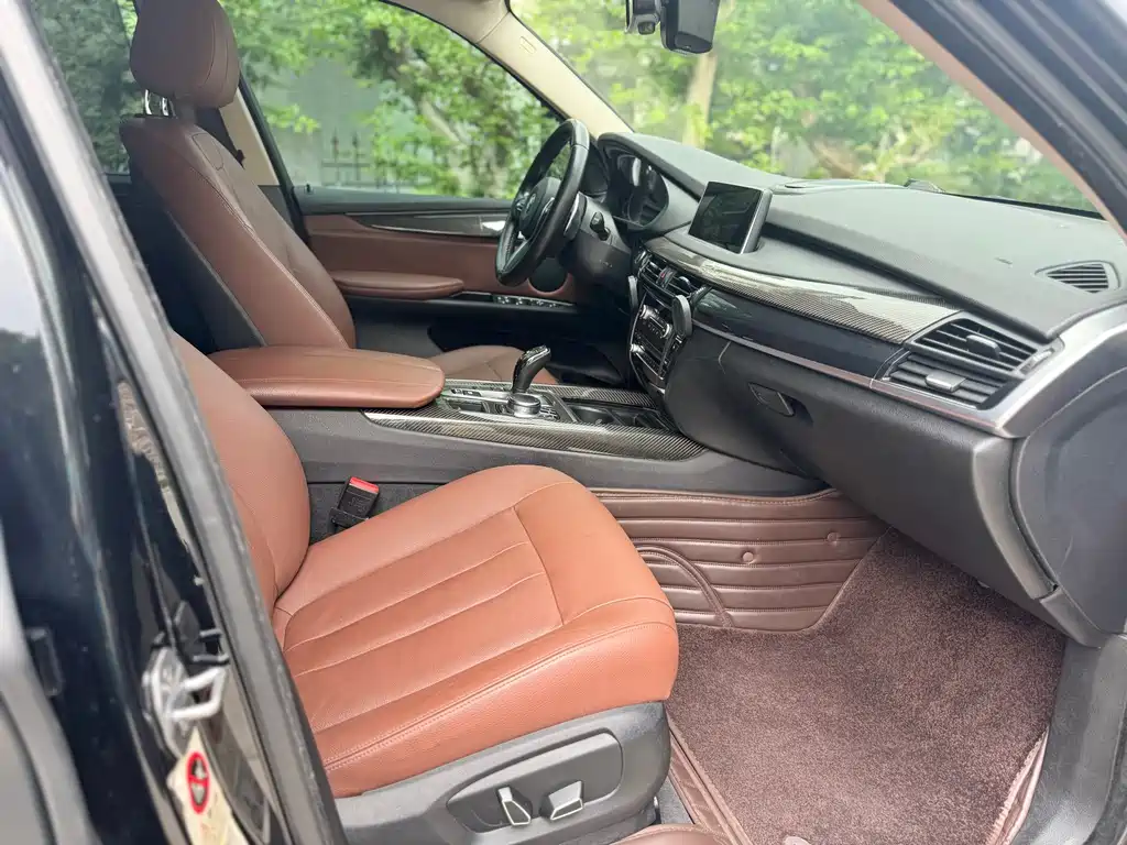 BMW X5 (Import) — миниатюра 14