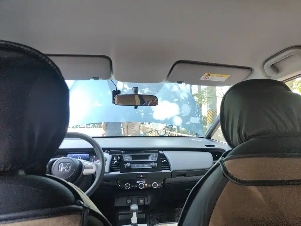 Honda Fit — миниатюра 9